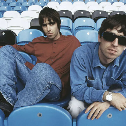 Kevin-Cummins behindthegallery