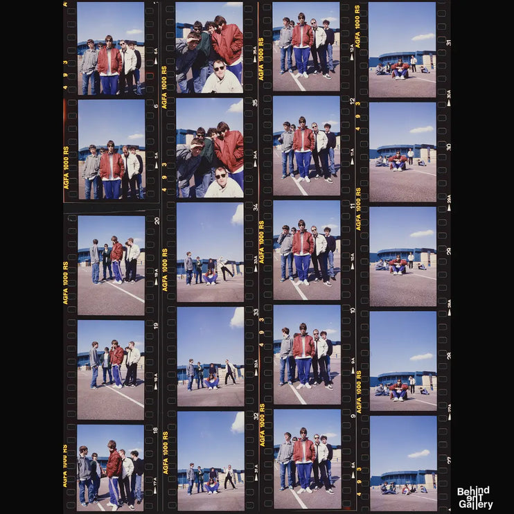 Chris Floyd Liam Gallagher Noel Gallagher Behind The Gallery Oasis