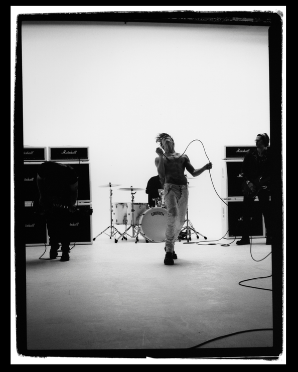 Yungblud hello heaven hello  behind the gallery 