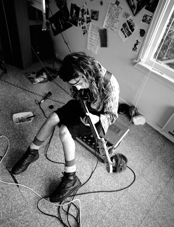 EDDIE VEDDER BASS GUITAR HOME Behind The Gallery behindthegallery