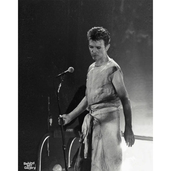 BOWIE LOOKING DOWN — Nine Inch Nails, 1995, photographed by Jonathan Rach | Behind The Gallery