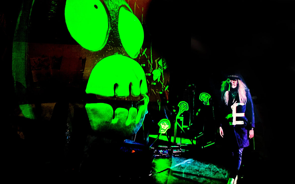 Green Hitcher Behind The Gallery behindthegallery