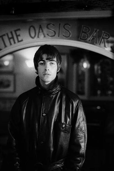 Liam Gallagher at The King's Hotel, 1994 Behind The Gallery behindthegallery
