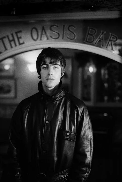 Liam Gallagher at The King's Hotel, 1994 Behind The Gallery behindthegallery