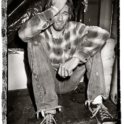 Kurt Cobain, Backstage, Seattle 1990 - Ian Tilton