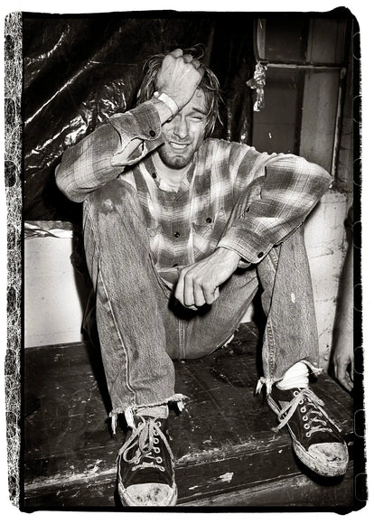 Kurt Cobain, Backstage, Seattle 1990 - Ian Tilton