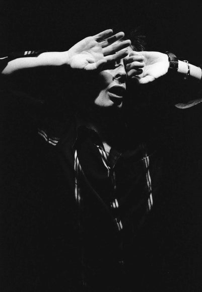 Radiohead, Thom Yorke B&W — 1995, photographed by Pat Pope | Behind The Gallery
