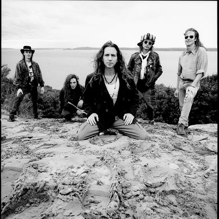 PEARL JAM BEACH