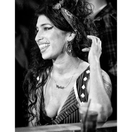 Amy Winehouse - Live Camden — photographed by Scarlet Page | Behind The Gallery