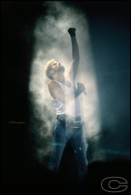 George Michael (Live) Behind The Gallery behindthegallery