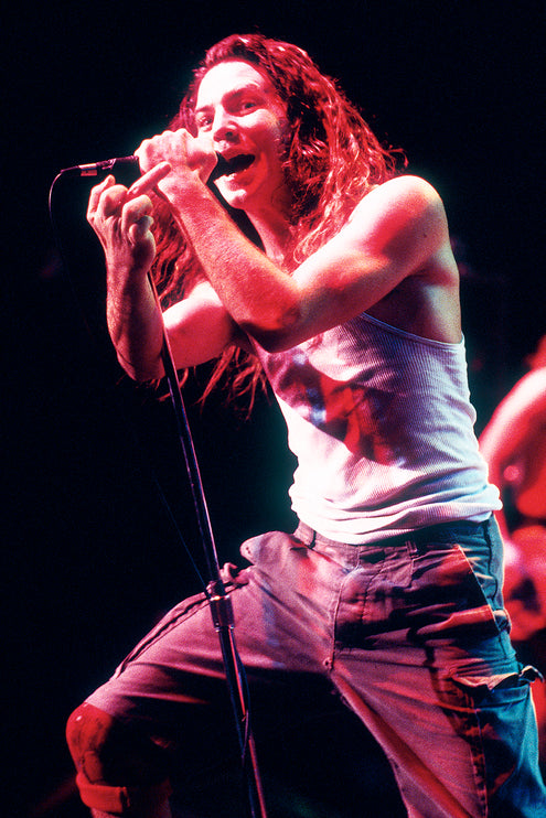 EDDIE VEDDER MIDDLE FINGER LIVE