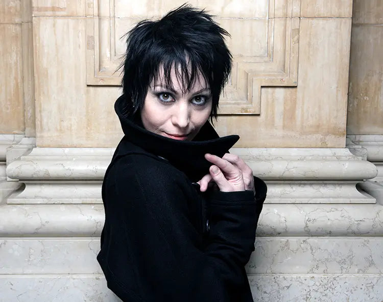JOAN JETT Behind The Gallery behindthegallery