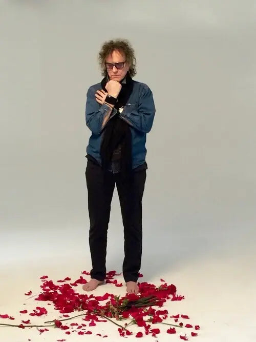 MICK ROCK Behind The Gallery behindthegallery