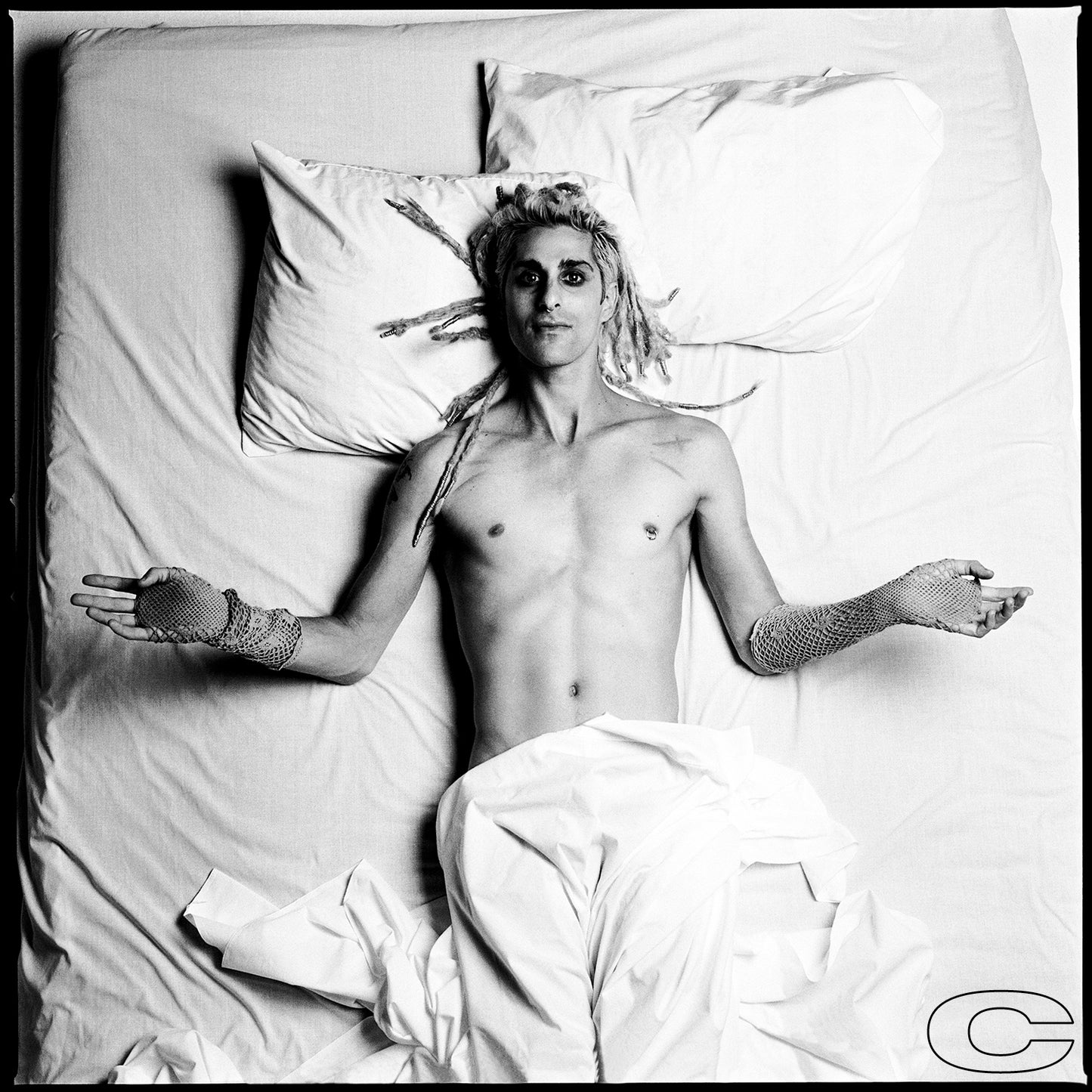 Perry Farrell (bed)